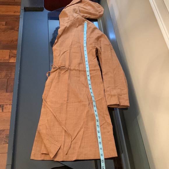 Thin Tie Waist Curve Top - Picture 3 of 6